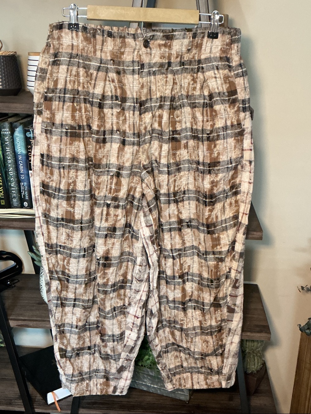 Oli & Hali WASHED PLAID WID LEG PANTS Size L